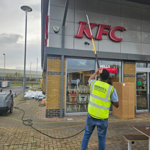 WhatsApp Image 2024-11-18 at 11.27.23 WhatsApp Image 2024-11-18 at 11.27.23